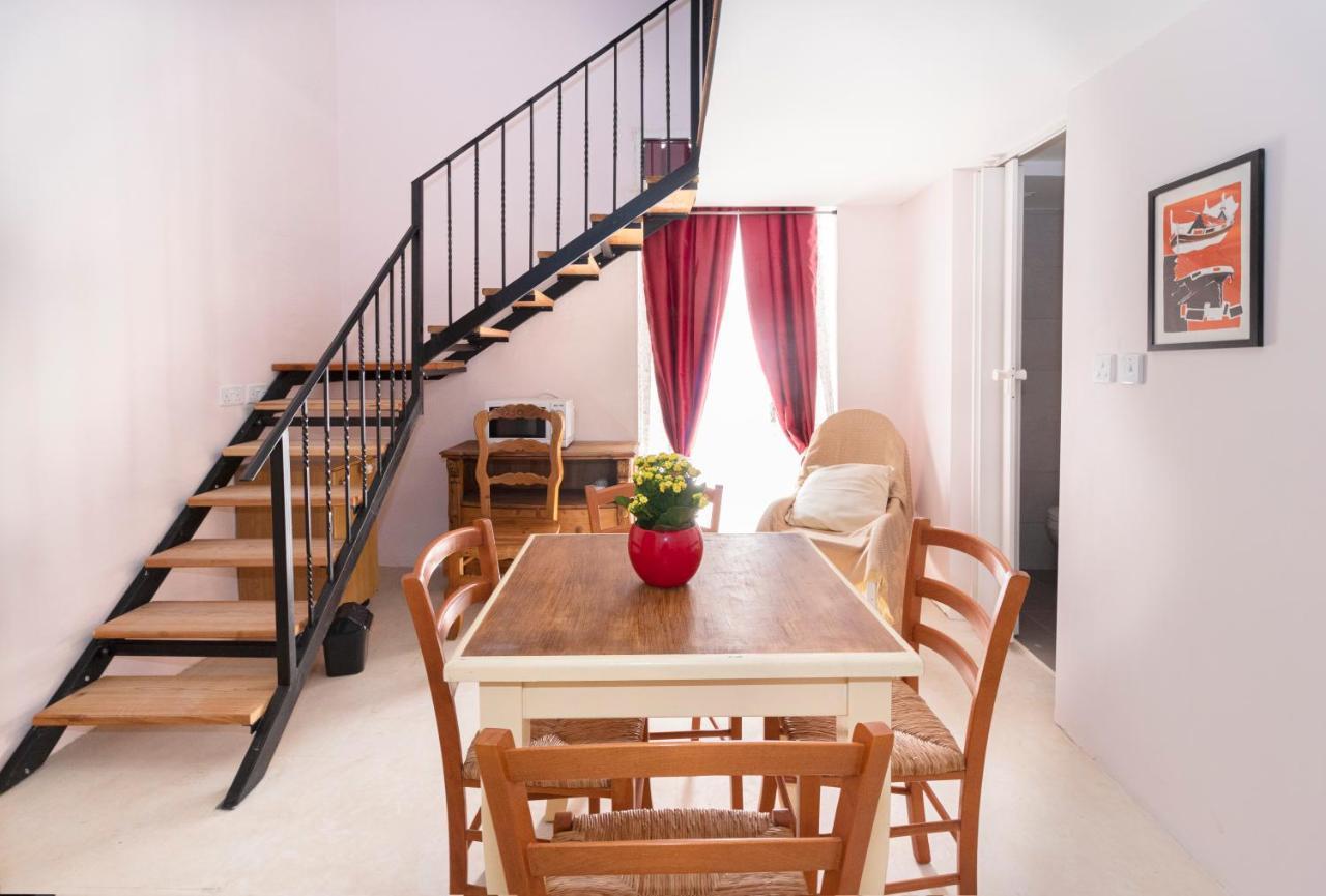 Casa Ricca Bed & Breakfast เซนต์พอลส์เบย์ ภายนอก รูปภาพ