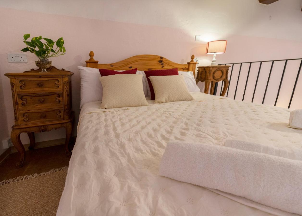 Casa Ricca Bed & Breakfast เซนต์พอลส์เบย์ ภายนอก รูปภาพ