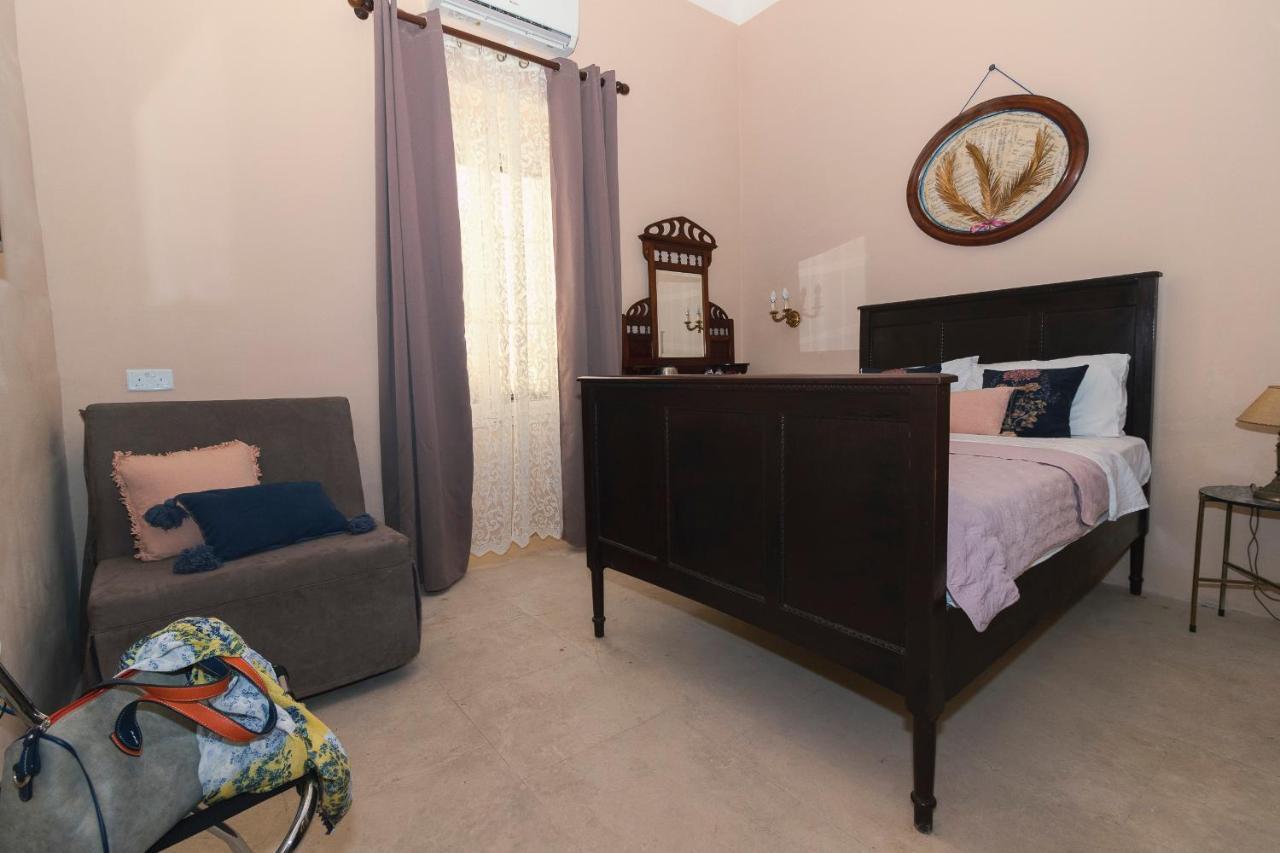 Casa Ricca Bed & Breakfast เซนต์พอลส์เบย์ ภายนอก รูปภาพ