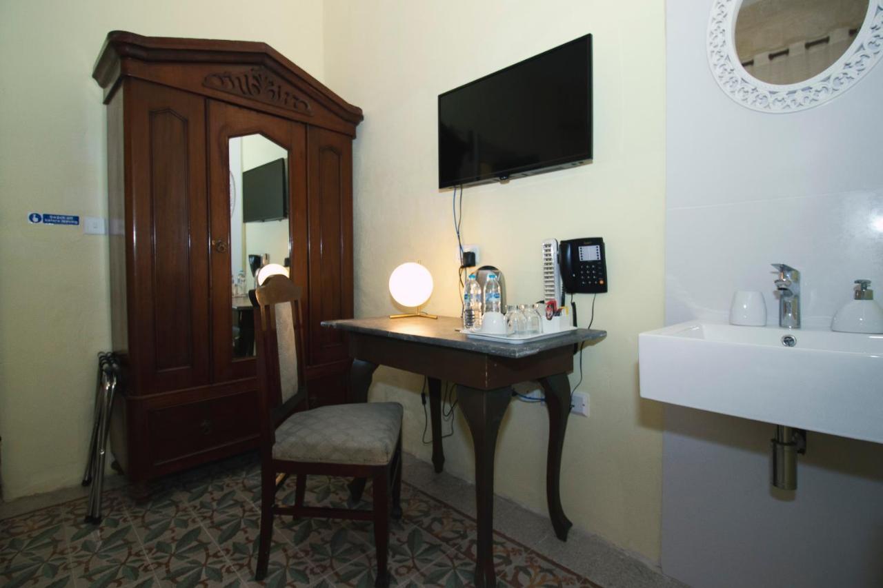 Casa Ricca Bed & Breakfast เซนต์พอลส์เบย์ ภายนอก รูปภาพ